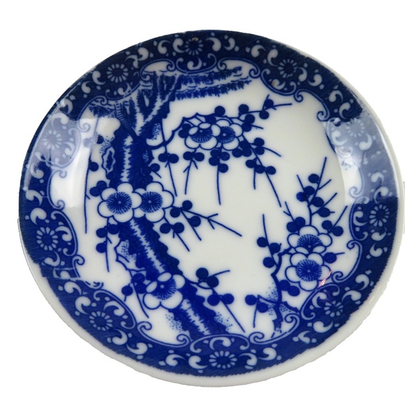 4 small white and blue condiment sauce spices olives nuts dishes / serveware - Picture 4 of 5